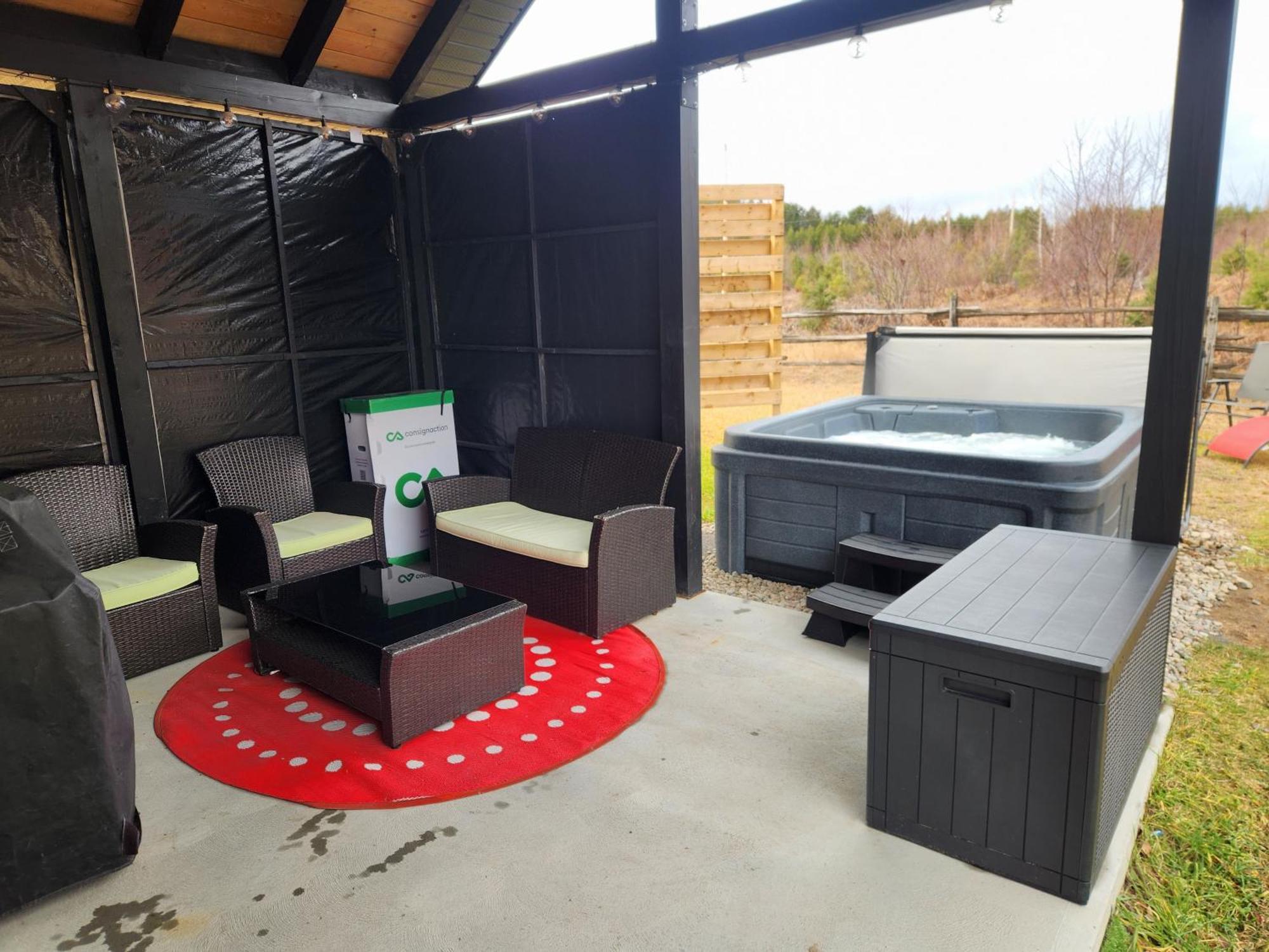 Les Chalets Double K # 3 Saint-Alexis-des-Monts Buitenkant foto